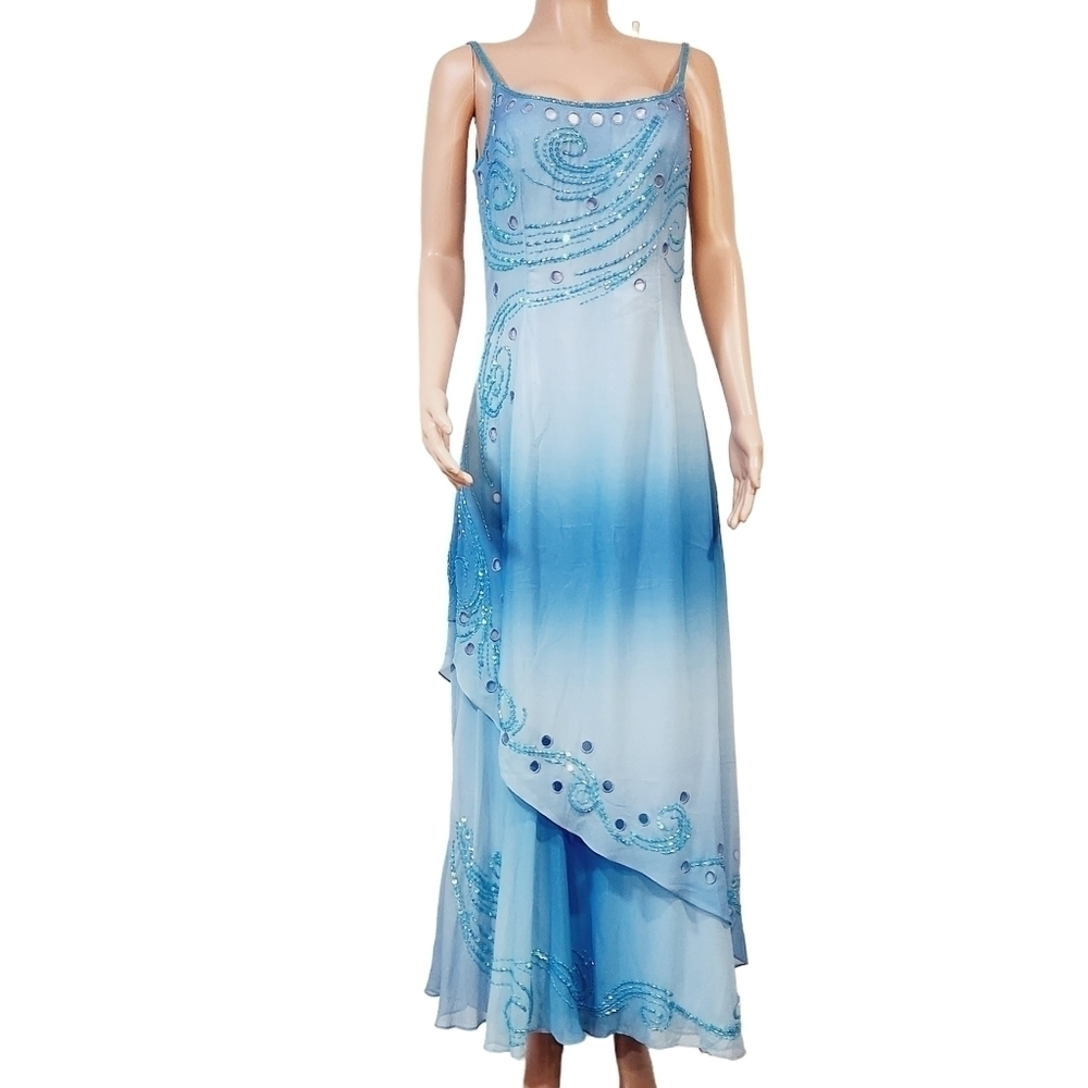 LeMonde Fashions Vintage Light Blue Sleeveless Beaded Gown Size 8-10